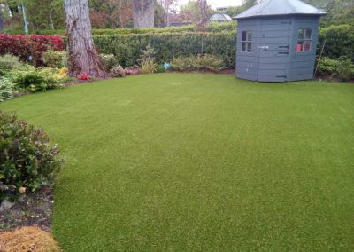 Natural looking artificial grass