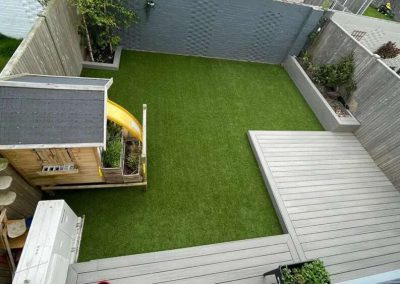 Natural looking artificial grass